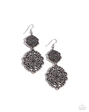 Load image into Gallery viewer, Floral Favorite - Green Paparazzi Accessories
