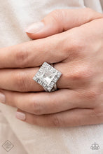 Load image into Gallery viewer, Fiercely 5th Avenue Complete Trend Blend 0922 Paparazzi Accessories