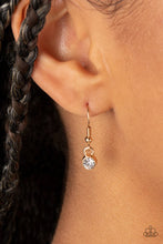 Load image into Gallery viewer, Mane Street Gold Necklace Paparazzi Accessories