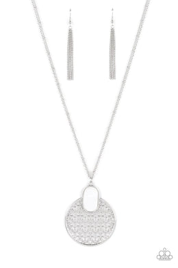 South Beach Beauty White Necklace Paparazzi Accessories