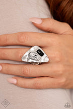 Load image into Gallery viewer, Simply Santa Fe Complete Trend Blend 1023 Paparazzi Accessories