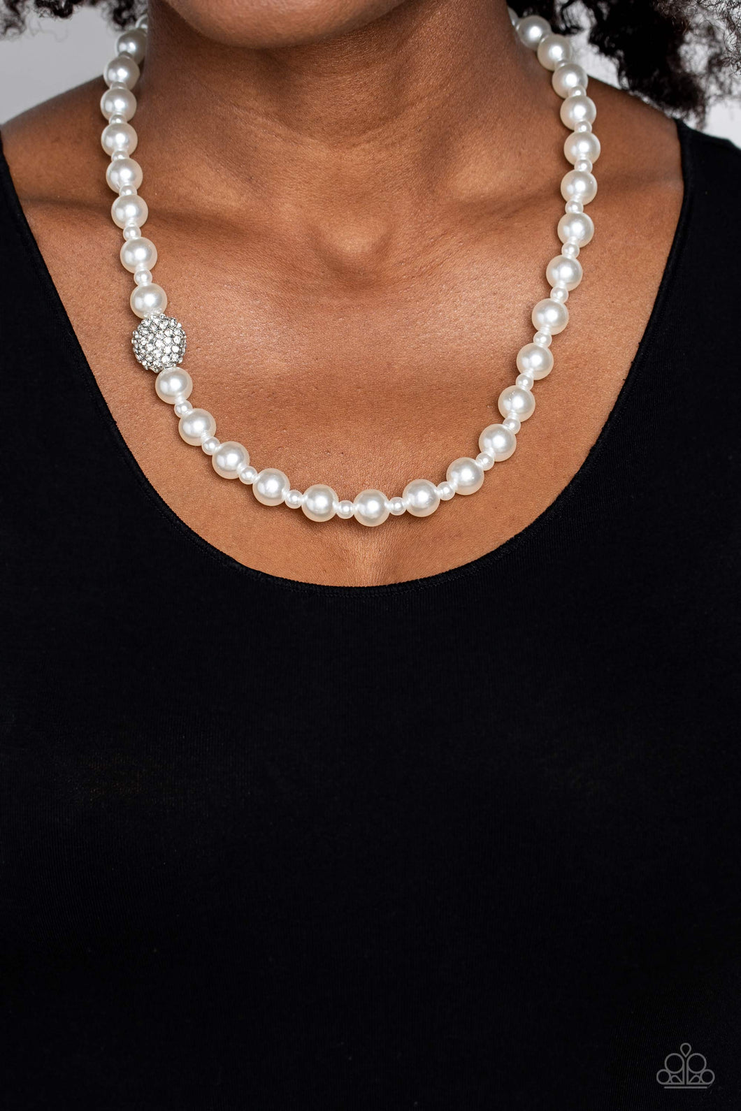 Countess Chic White Pearl Necklace Paparazzi Accessories