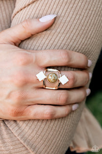fashion fix,gold,Sunbeam Showcase Gold Ring
