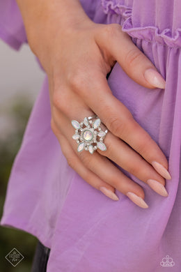 A Summer Spell Green00012012 Vivacious Bombshell Bling, LLC, Jenny and James Davison