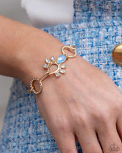 Load image into Gallery viewer, Heirloom Haul - Multi Paparazzi Accessories