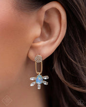 Load image into Gallery viewer, Heirloom Headline - Gold Paparazzi Accessories