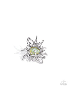 green,wide back,Artistic Movement Green Ring