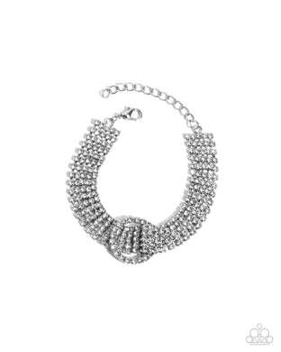 Musings Magic - White Paparazzi Accessories