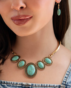 blue,crackle stone,gold,short necklace,River Ride - Gold Necklace