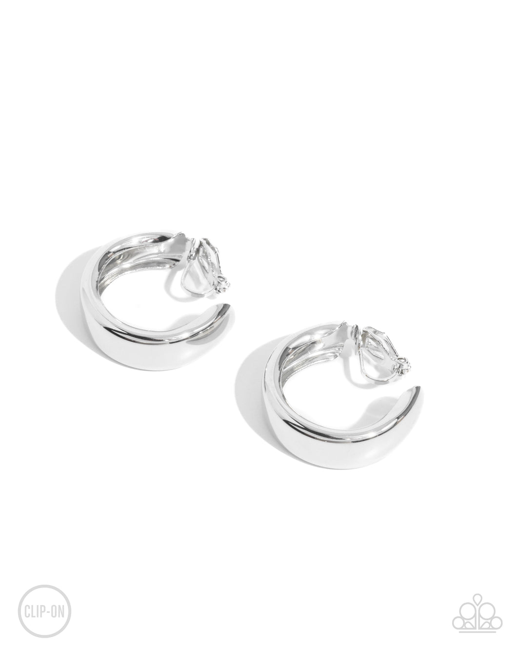 Round Reputation - Silver Paparazzi Accessories
