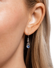 Load image into Gallery viewer, Compelling Circles - Blue Paparazzi Accessories