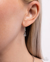 Load image into Gallery viewer, Flower Chain - Black Paparazzi Accessories