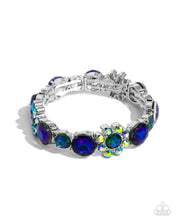 Load image into Gallery viewer, Floral Find - Green Paparazzi Accessories