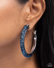 Load image into Gallery viewer, Chiseled Crescendo - Blue Paparazzi Accessories