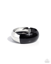 Load image into Gallery viewer, Painted Paramount - Black Paparazzi Accessories