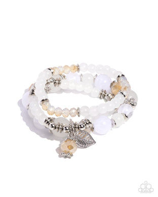 Leafy Lounge - White Paparazzi Accessories