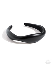 Load image into Gallery viewer, Exciting Eloquence - Black Paparazzi Accessories