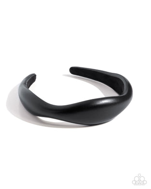Exciting Eloquence - Black Paparazzi Accessories