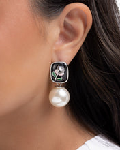 Load image into Gallery viewer, Malibu Modesty - Black Paparazzi Accessories