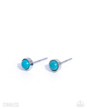 Load image into Gallery viewer, Lingering Leisure - Blue Paparazzi Accessories