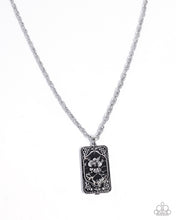 Load image into Gallery viewer, Antiqued Advance - Black