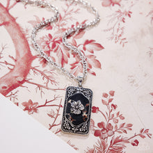 Load image into Gallery viewer, Antiqued Advance - Black