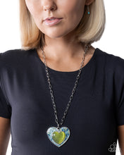 Load image into Gallery viewer, Courting Cache - Green Paparazzi Accessories