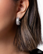 Load image into Gallery viewer, Gleaming Gauge - Silver Paparazzi Accessories
