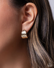 Load image into Gallery viewer, Flashy Finish - Gold Paparazzi Accessories