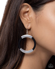 Load image into Gallery viewer, Socialite Sway - Black Paparazzi Accessories