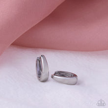 Load image into Gallery viewer, Stainless Stroll - Silver Paparazzi Accessories