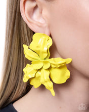 Load image into Gallery viewer, Flourishing Freestyle - Yellow Paparazzi Accessories