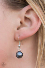 Load image into Gallery viewer, Lady In Waiting Pearl Necklace Paparazzi Accessories