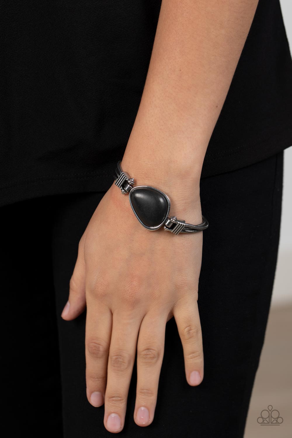 Badlands Bounty Black Stone Bracelet Paparazzi Accessories