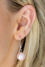 Load image into Gallery viewer, Heart Stopping Harmony Pink Pearl Necklace Paparazzi Accessories
