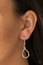 Load image into Gallery viewer, Going For Grit - Rose Gold Necklace Paparazzi Accessories