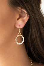 Load image into Gallery viewer, Coast Coasting Gold Necklace Paparazzi Accessories