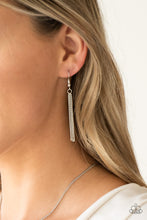 Load image into Gallery viewer, Nice To Meet You - Green Necklace Paparazzi Accessories