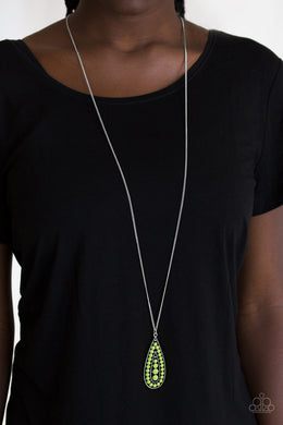 Tiki Tease Green Necklace Paparazzi Accessories