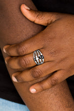 Load image into Gallery viewer, Not So Novice Black Ring Paparazzi Accessories