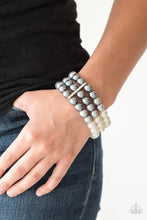 Load image into Gallery viewer, Central Park Celebrity Multi Pearl Stretchy Bracelet Paparazzi Accessories