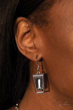 Load image into Gallery viewer, VICTORIOUS Zi Collection Necklace Paparazzi Accessories