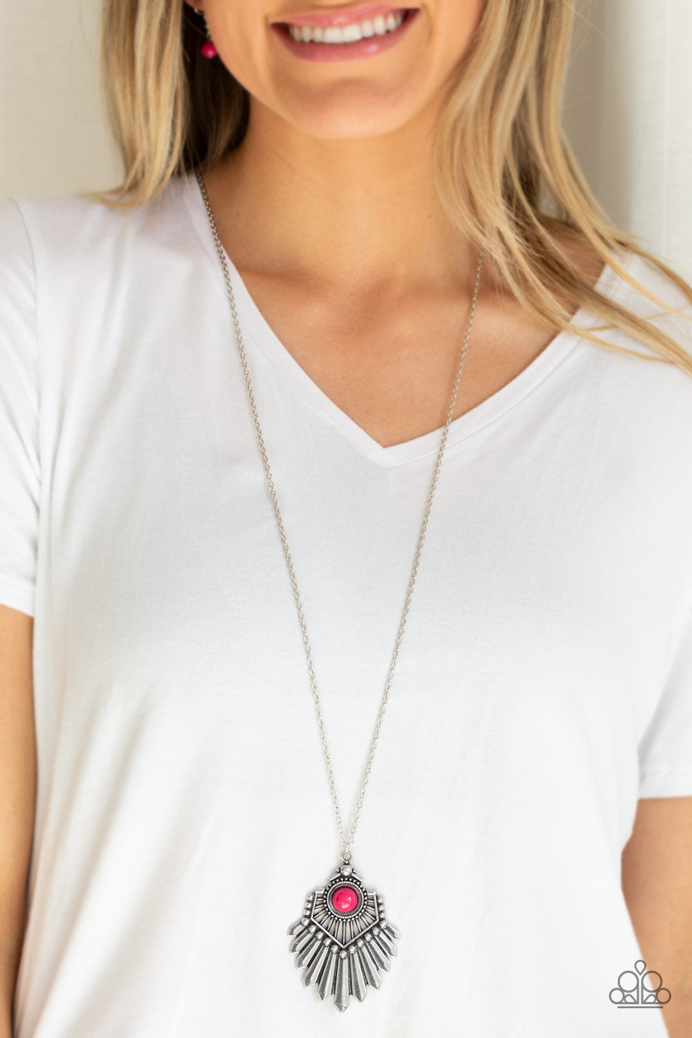 Inde-PENDANT Idol Pink Necklace Paparazzi Accessories