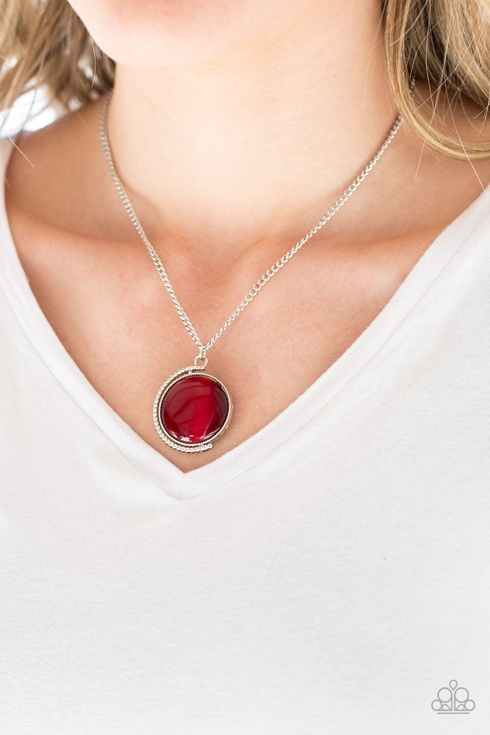 Luminous Lagoon Red Moonstone Necklace Paparazzi Accessories