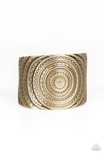 Load image into Gallery viewer, Bare Your Sol Brass Bracelet Paparazzi Accessories