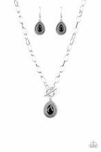 Load image into Gallery viewer, Sheen Queen Black Toggle Necklace Paparazzi Accessories