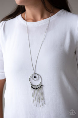 Out Of Bounds Shimmer Black Necklace Paparazzi Accessories