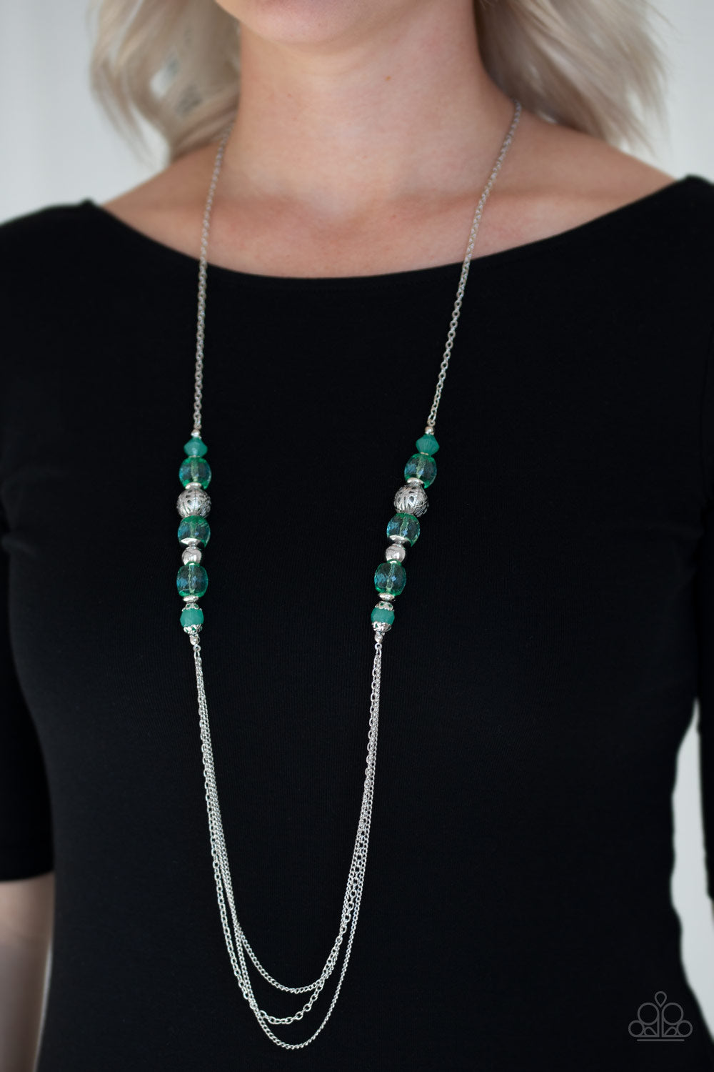 Native New Yorker Green Necklace Paparazzi Accessories