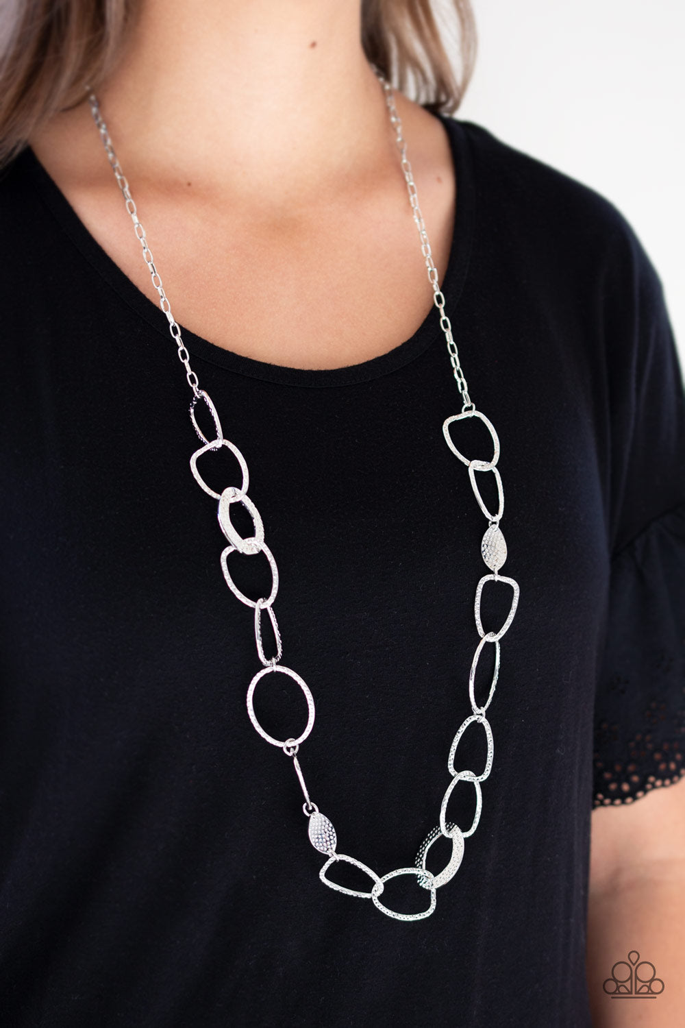 Metro Nouveau Silver Necklace Paparazzi Accessories