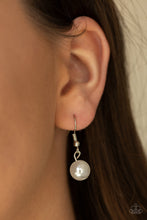 Load image into Gallery viewer, I Will Fly Purple Necklace Paparazzi Accessories